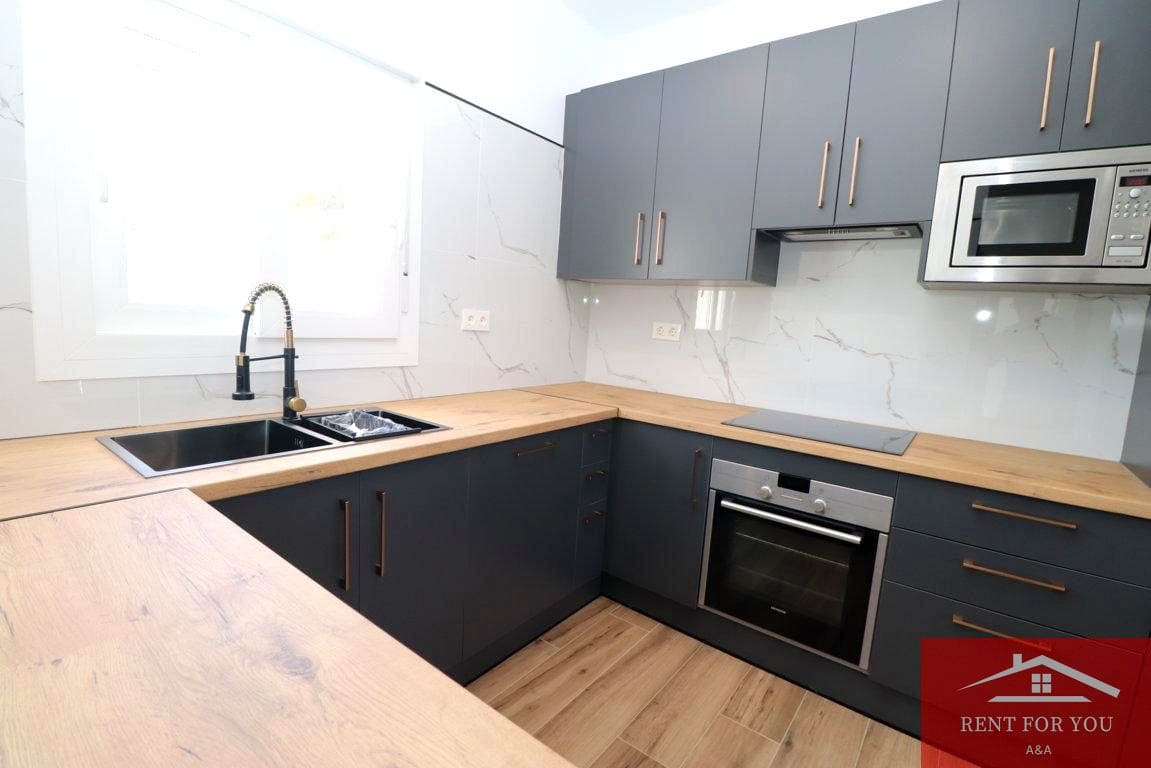 Chalet de 2 habitaciones en Coín en alquiler con garaje - 950 € (Ref: 9874012)