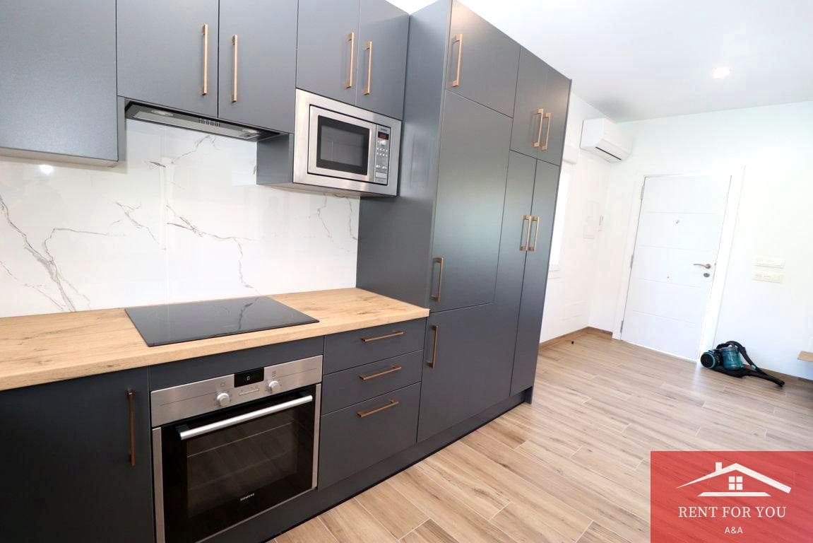 Chalet de 2 habitaciones en Coín en alquiler con garaje - 950 € (Ref: 9874012)