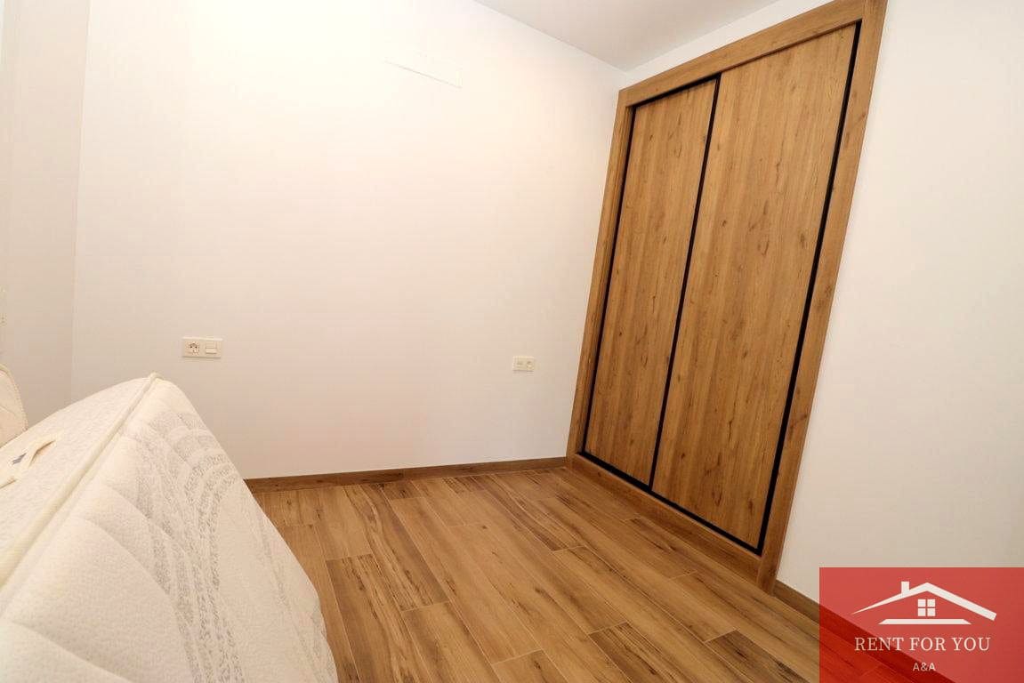 Chalet de 2 habitaciones en Coín en alquiler con garaje - 950 € (Ref: 9874012)