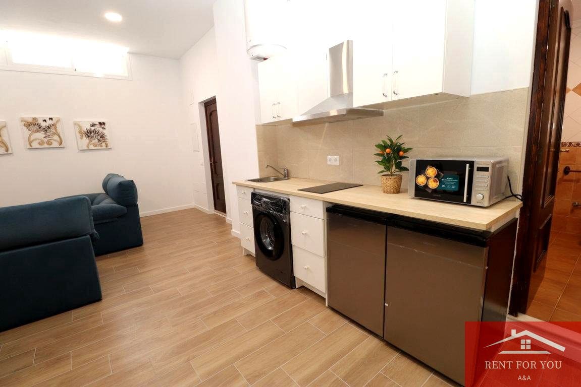 1 soverom Leilighet til leie i Alhaurin el Grande - € 800 (Ref: 9885170)
