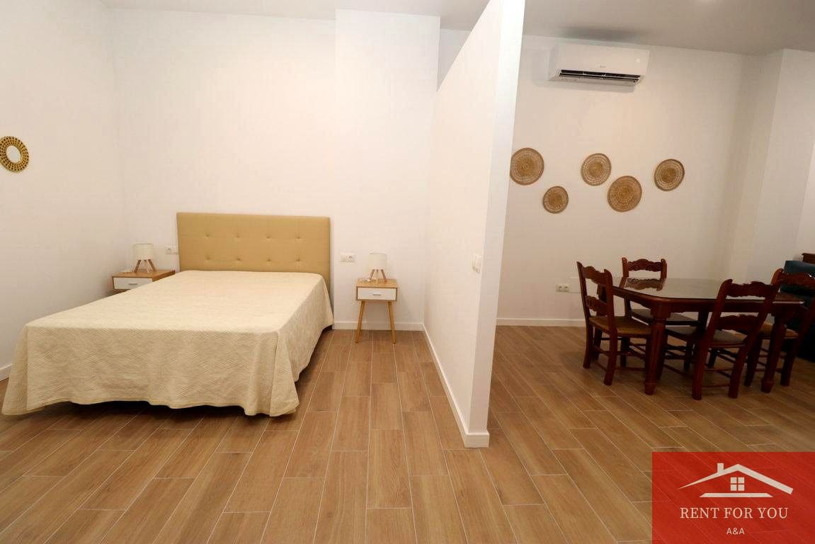 1 soverom Leilighet til leie i Alhaurin el Grande - € 800 (Ref: 9885170)
