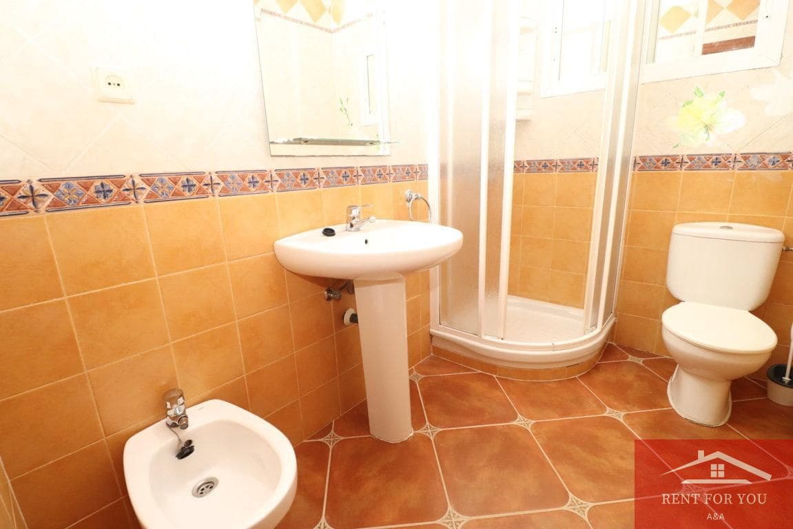 3 Zimmer Villa zu vermieten in Villafranca del Guadalhorce - 1.000 € (Ref: 9893146)
