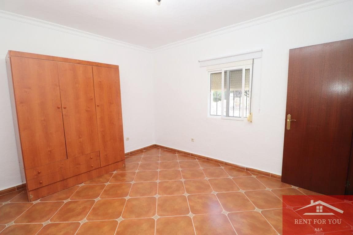 3 Zimmer Villa zu vermieten in Villafranca del Guadalhorce - 1.000 € (Ref: 9893146)