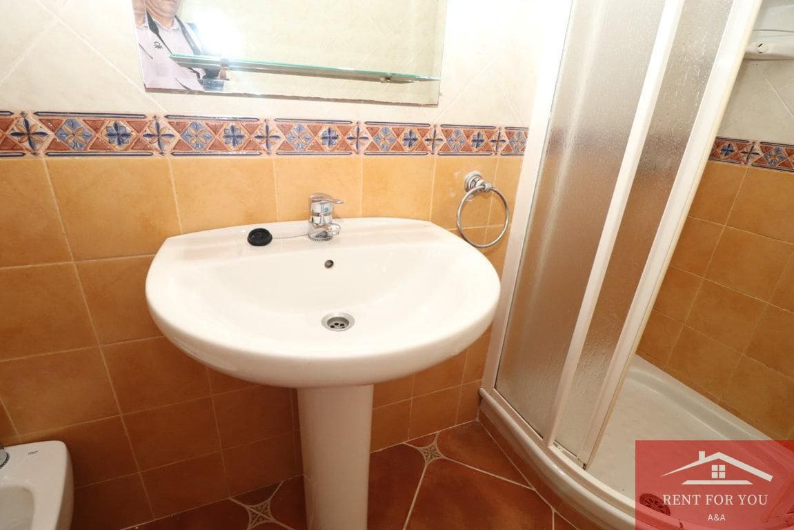 3 Zimmer Villa zu vermieten in Villafranca del Guadalhorce - 1.000 € (Ref: 9893146)