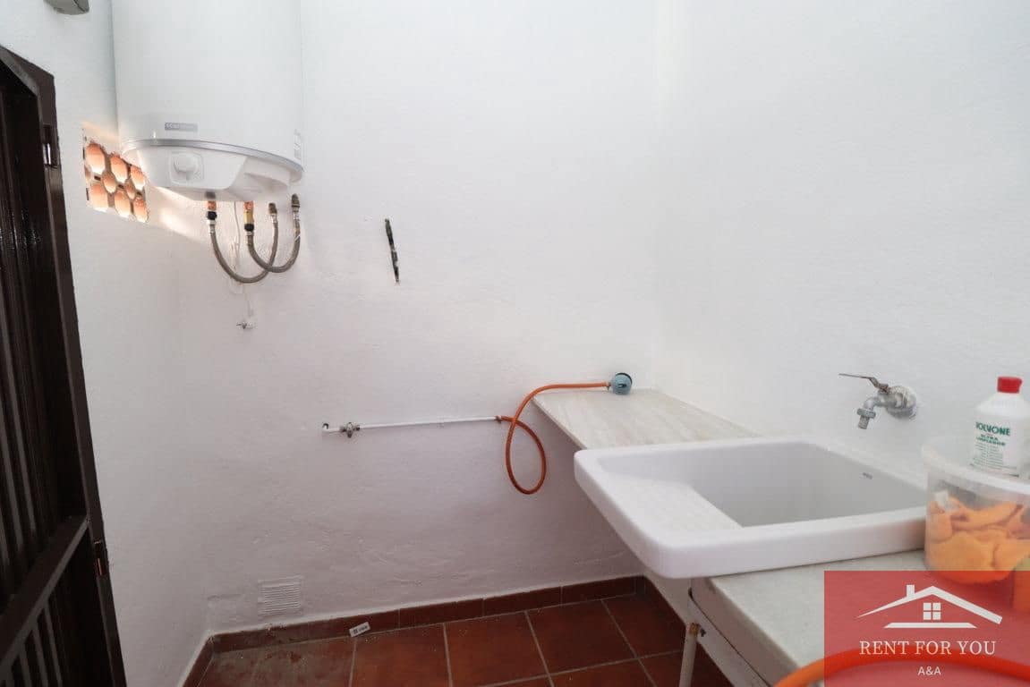 3 Zimmer Villa zu vermieten in Villafranca del Guadalhorce - 1.000 € (Ref: 9893146)