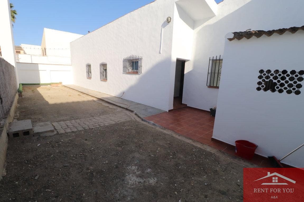 3 Zimmer Villa zu vermieten in Villafranca del Guadalhorce - 1.000 € (Ref: 9893146)