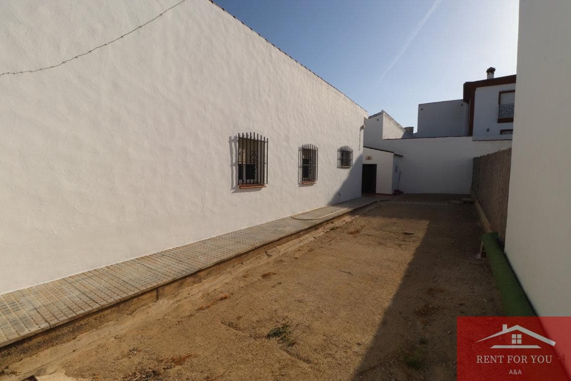 3 Zimmer Villa zu vermieten in Villafranca del Guadalhorce - 1.000 € (Ref: 9893146)