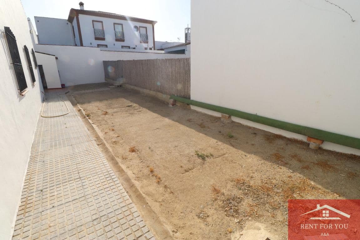 3 Zimmer Villa zu vermieten in Villafranca del Guadalhorce - 1.000 € (Ref: 9893146)