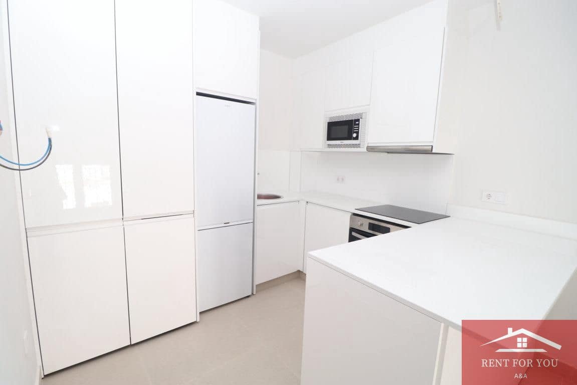 2 bedroom Flat for rent in Alhaurin el Grande - € 850 (Ref: 9895435)