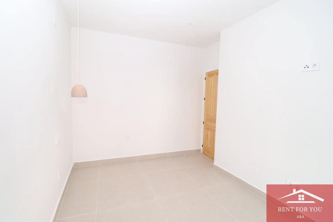 2 bedroom Flat for rent in Alhaurin el Grande - € 850 (Ref: 9895435)