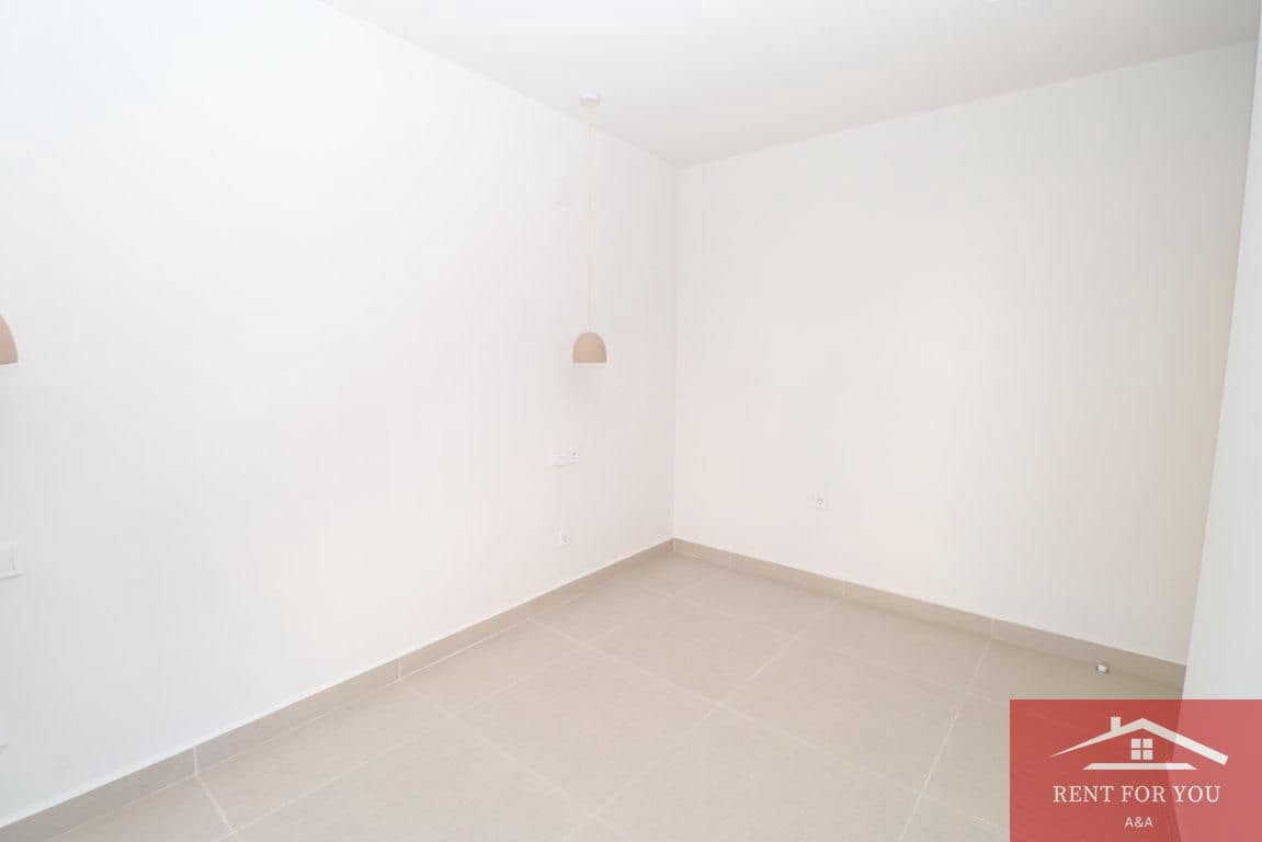 2 bedroom Flat for rent in Alhaurin el Grande - € 850 (Ref: 9895435)
