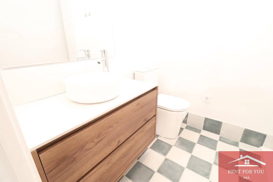 2 bedroom Flat for rent in Alhaurin el Grande - € 850 (Ref: 9895435)