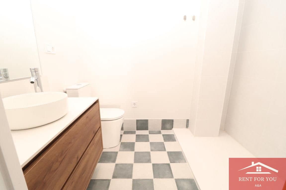 2 bedroom Flat for rent in Alhaurin el Grande - € 850 (Ref: 9895435)
