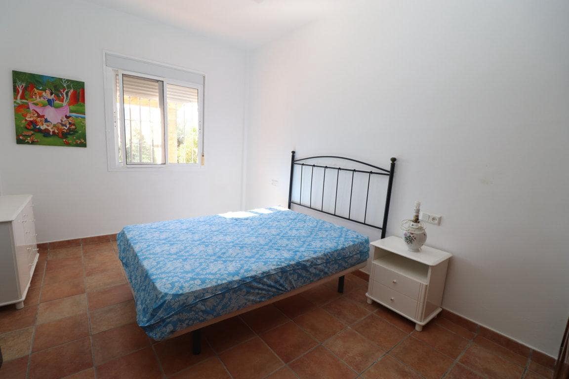 3 Zimmer Villa zu vermieten in Coin mit Pool Garage - 1.750 € (Ref: 9898471)