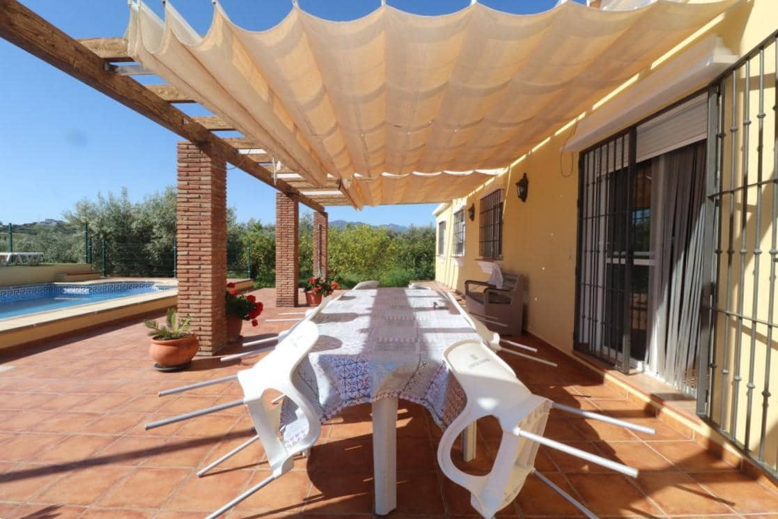 3 Zimmer Villa zu vermieten in Coin mit Pool Garage - 1.750 € (Ref: 9898471)