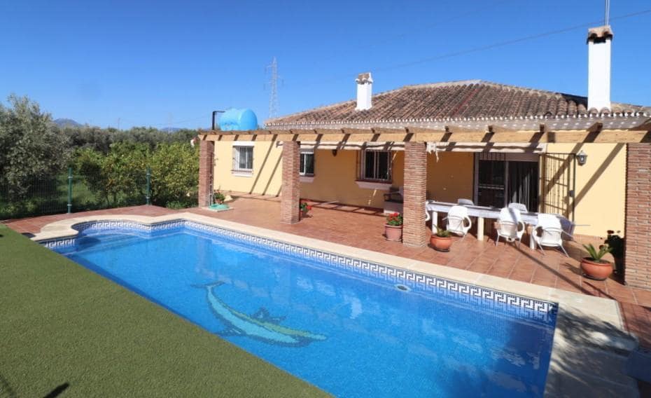 3 Zimmer Villa zu vermieten in Coin mit Pool Garage - 1.750 € (Ref: 9898471)