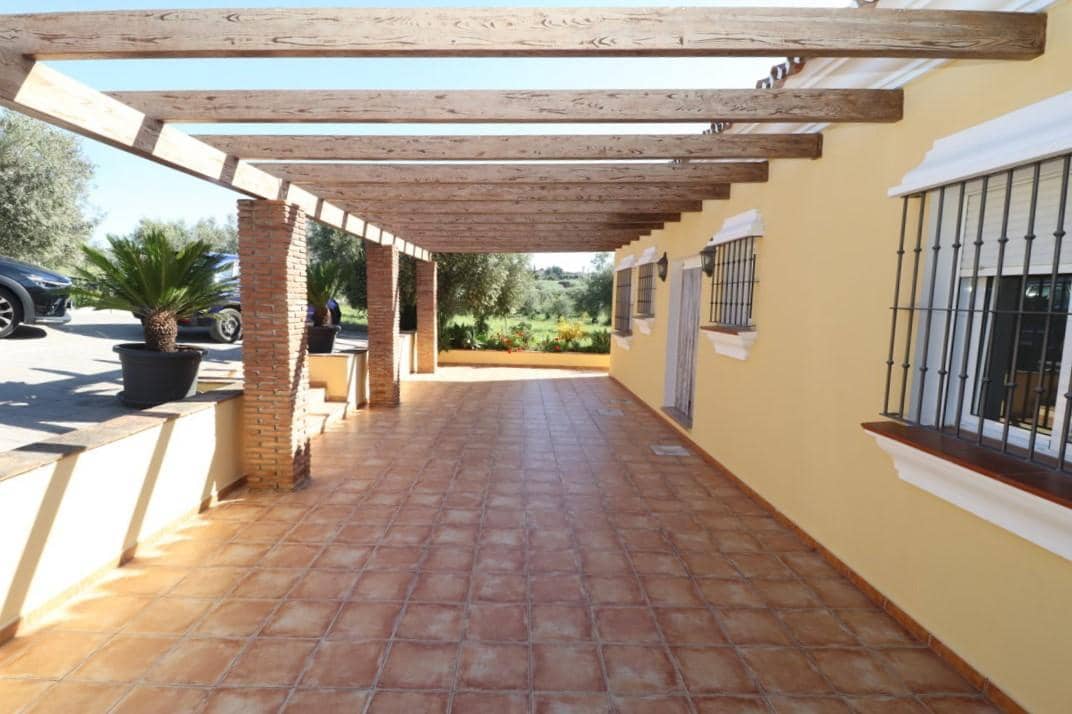 3 Zimmer Villa zu vermieten in Coin mit Pool Garage - 1.750 € (Ref: 9898471)