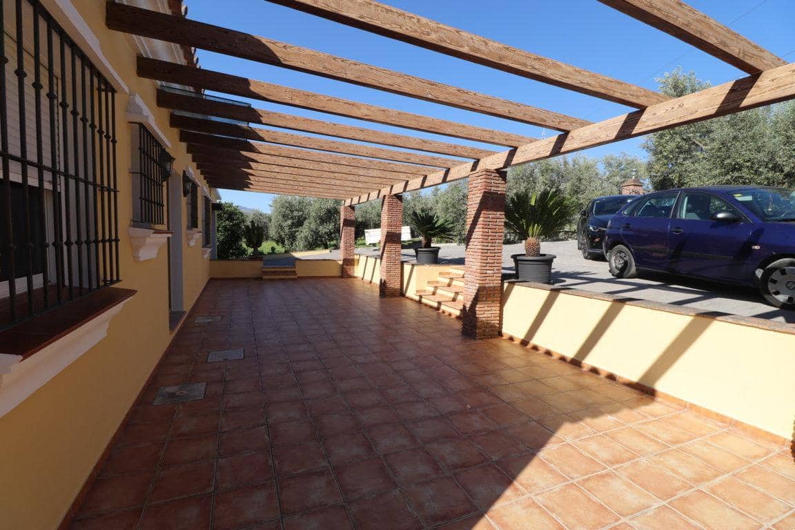3 Zimmer Villa zu vermieten in Coin mit Pool Garage - 1.750 € (Ref: 9898471)