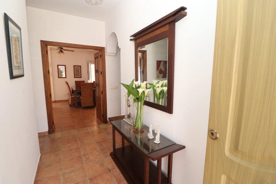 3 Zimmer Villa zu vermieten in Coin mit Pool Garage - 1.750 € (Ref: 9898471)