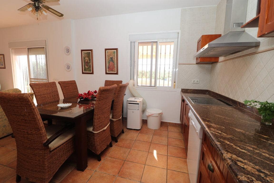 3 Zimmer Villa zu vermieten in Coin mit Pool Garage - 1.750 € (Ref: 9898471)