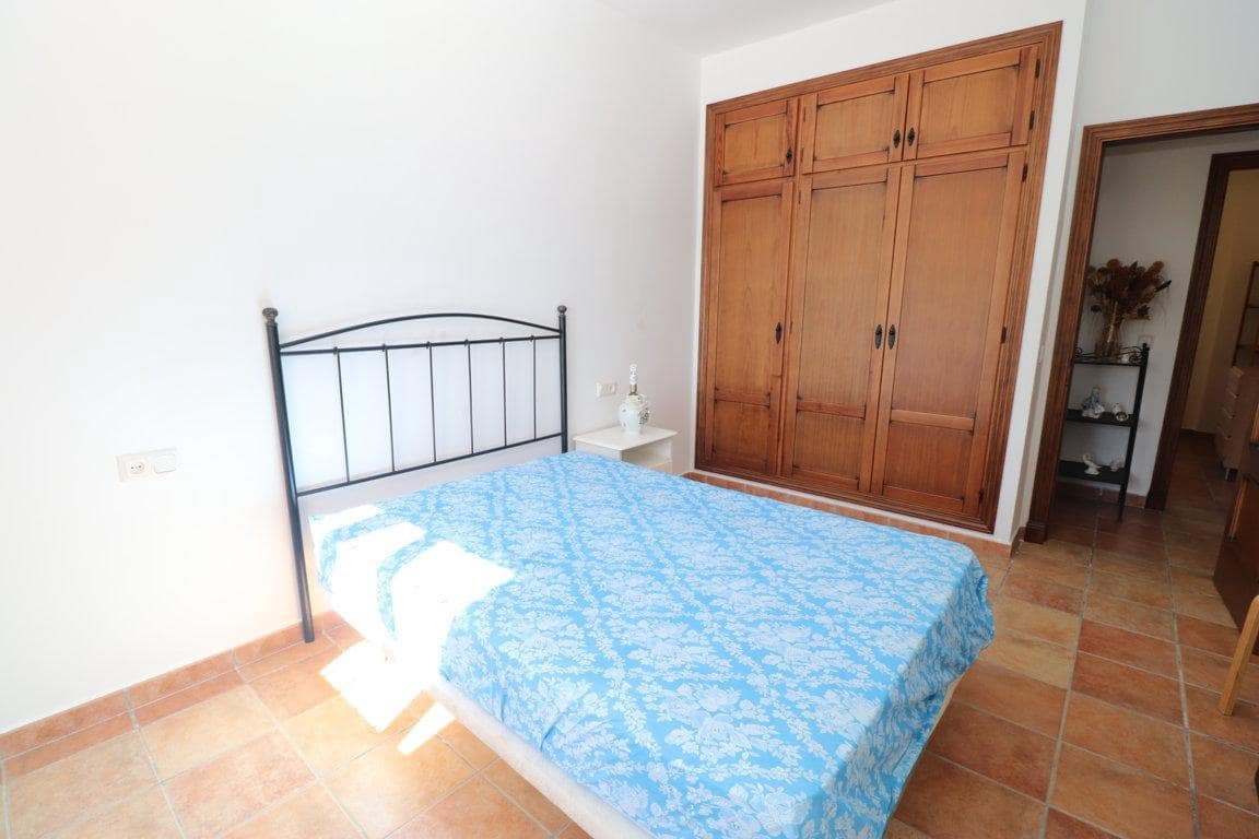 3 Zimmer Villa zu vermieten in Coin mit Pool Garage - 1.750 € (Ref: 9898471)