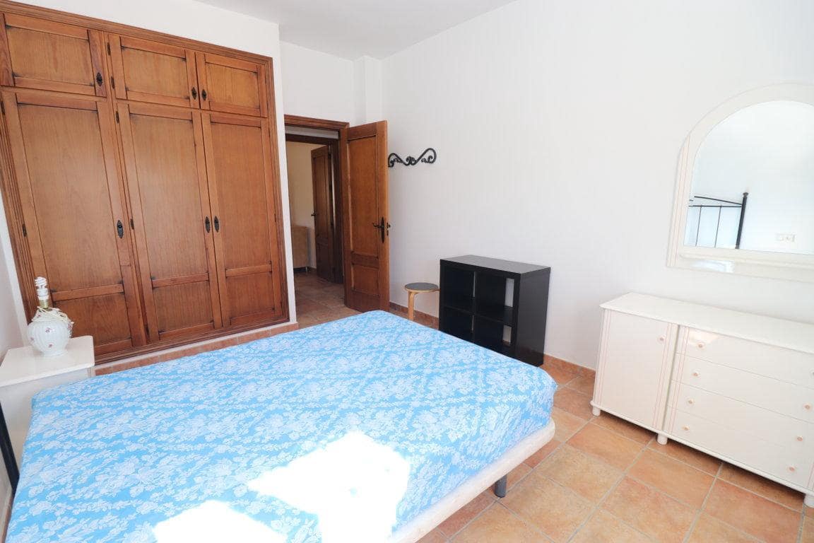 3 Zimmer Villa zu vermieten in Coin mit Pool Garage - 1.750 € (Ref: 9898471)