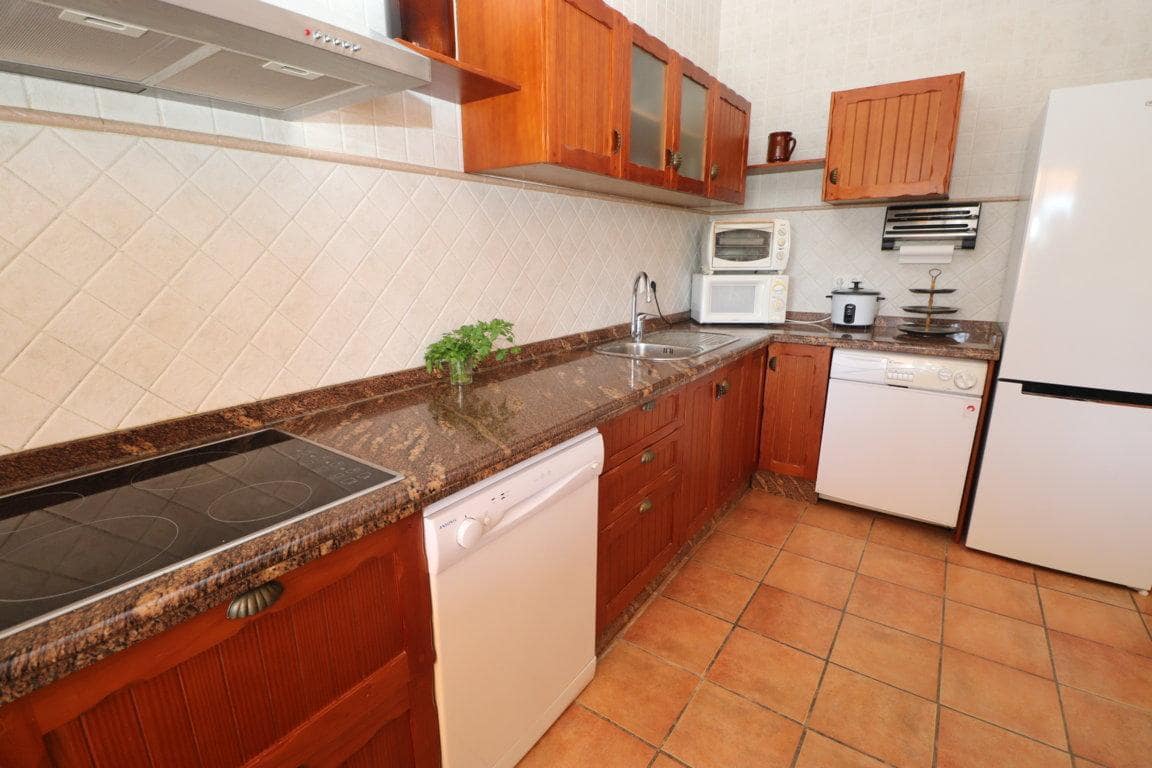 3 Zimmer Villa zu vermieten in Coin mit Pool Garage - 1.750 € (Ref: 9898471)