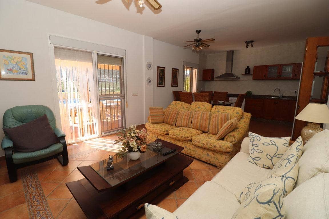 3 Zimmer Villa zu vermieten in Coin mit Pool Garage - 1.750 € (Ref: 9898471)