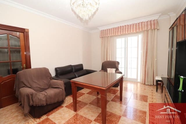 Piso de 4 habitaciones en Alhaurín el Grande en alquiler - 900 € (Ref: 9911751)