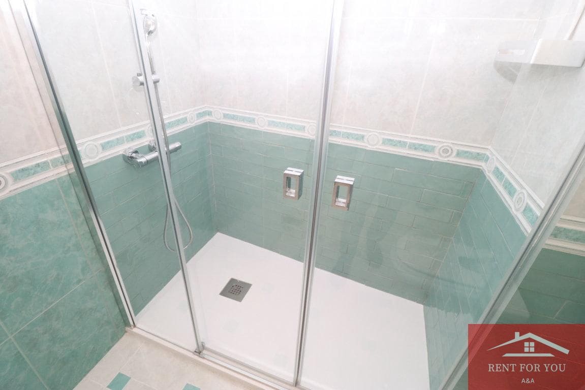 Piso de 4 habitaciones en Alhaurín el Grande en alquiler - 900 € (Ref: 9911751)