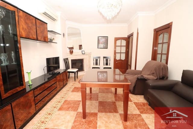 Piso de 4 habitaciones en Alhaurín el Grande en alquiler - 900 € (Ref: 9911751)