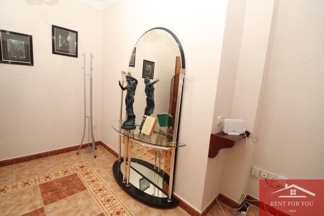 Piso de 4 habitaciones en Alhaurín el Grande en alquiler - 900 € (Ref: 9911751)