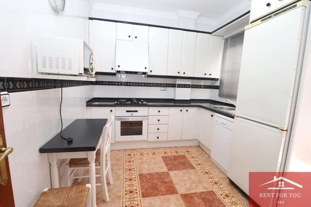 Piso de 4 habitaciones en Alhaurín el Grande en alquiler - 900 € (Ref: 9911751)