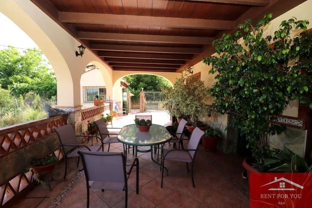 Chalet de 3 habitaciones en Coín en alquiler con garaje - 1.200 € (Ref: 9911752)