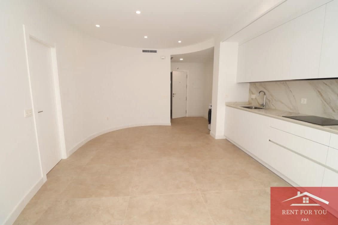 1 bedroom Flat for rent in Alhaurin el Grande with garage - € 750 (Ref: 9922881)