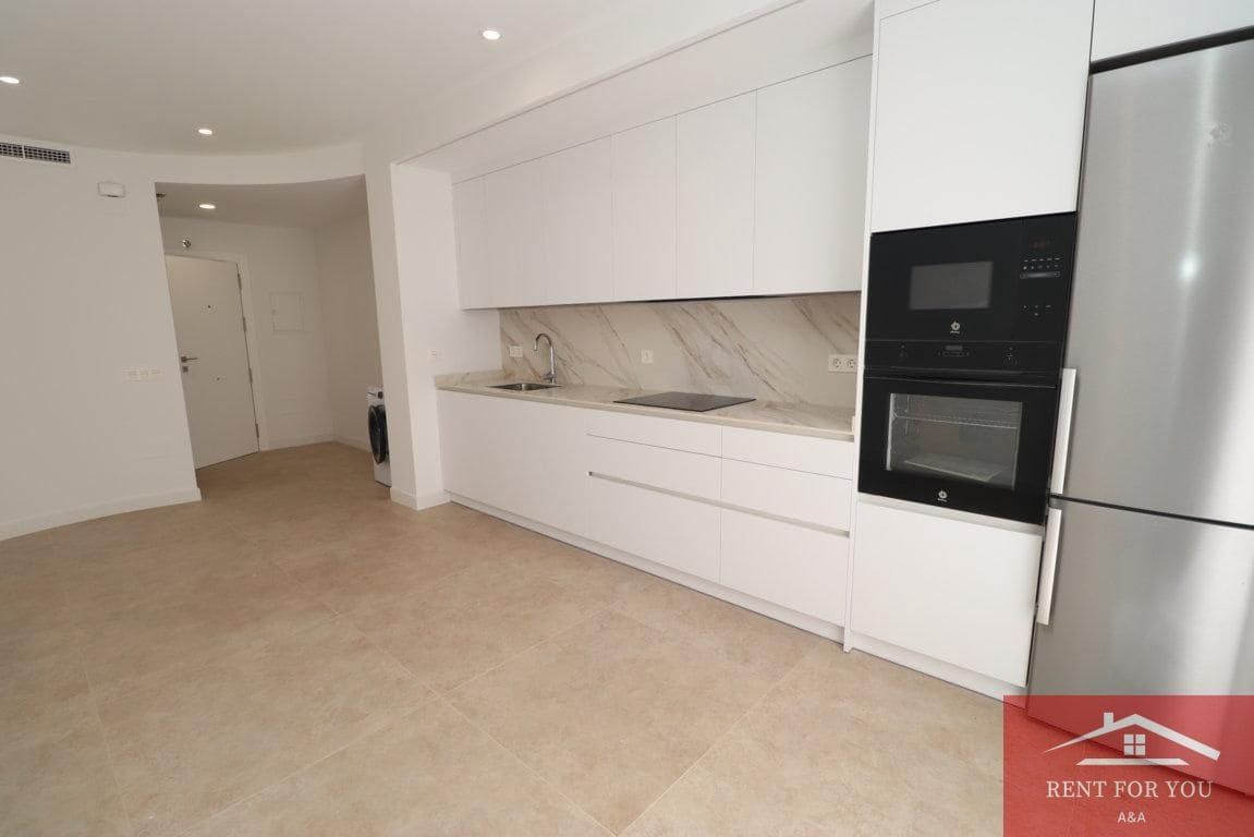 1 bedroom Flat for rent in Alhaurin el Grande with garage - € 750 (Ref: 9922881)