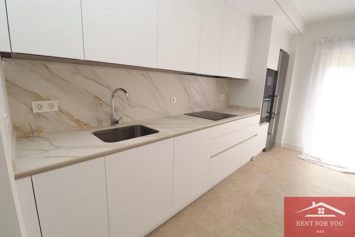 1 bedroom Flat for rent in Alhaurin el Grande with garage - € 750 (Ref: 9922881)