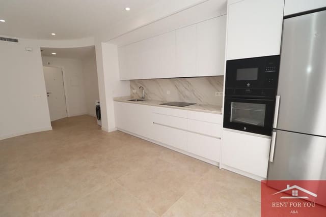 1 soveværelse Lejlighed til leje i Alhaurín el Grande med garage - € 750 (Ref: 9922881)