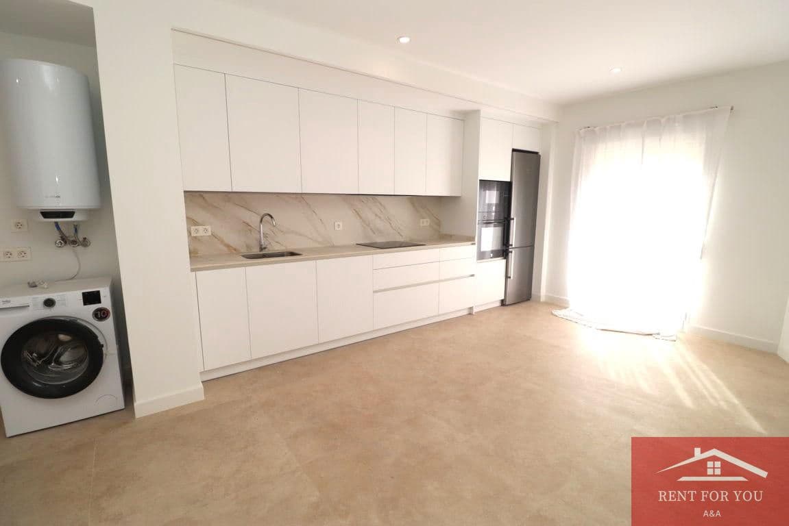 1 bedroom Flat for rent in Alhaurin el Grande with garage - € 750 (Ref: 9922881)