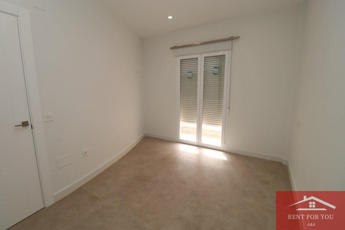 1 bedroom Flat for rent in Alhaurin el Grande with garage - € 750 (Ref: 9922881)