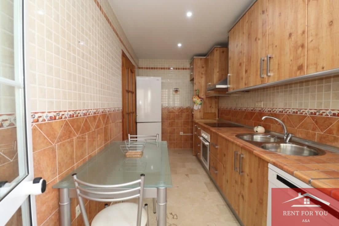 3 bedroom Flat for rent in Alhaurin el Grande - € 1,000 (Ref: 9928358)