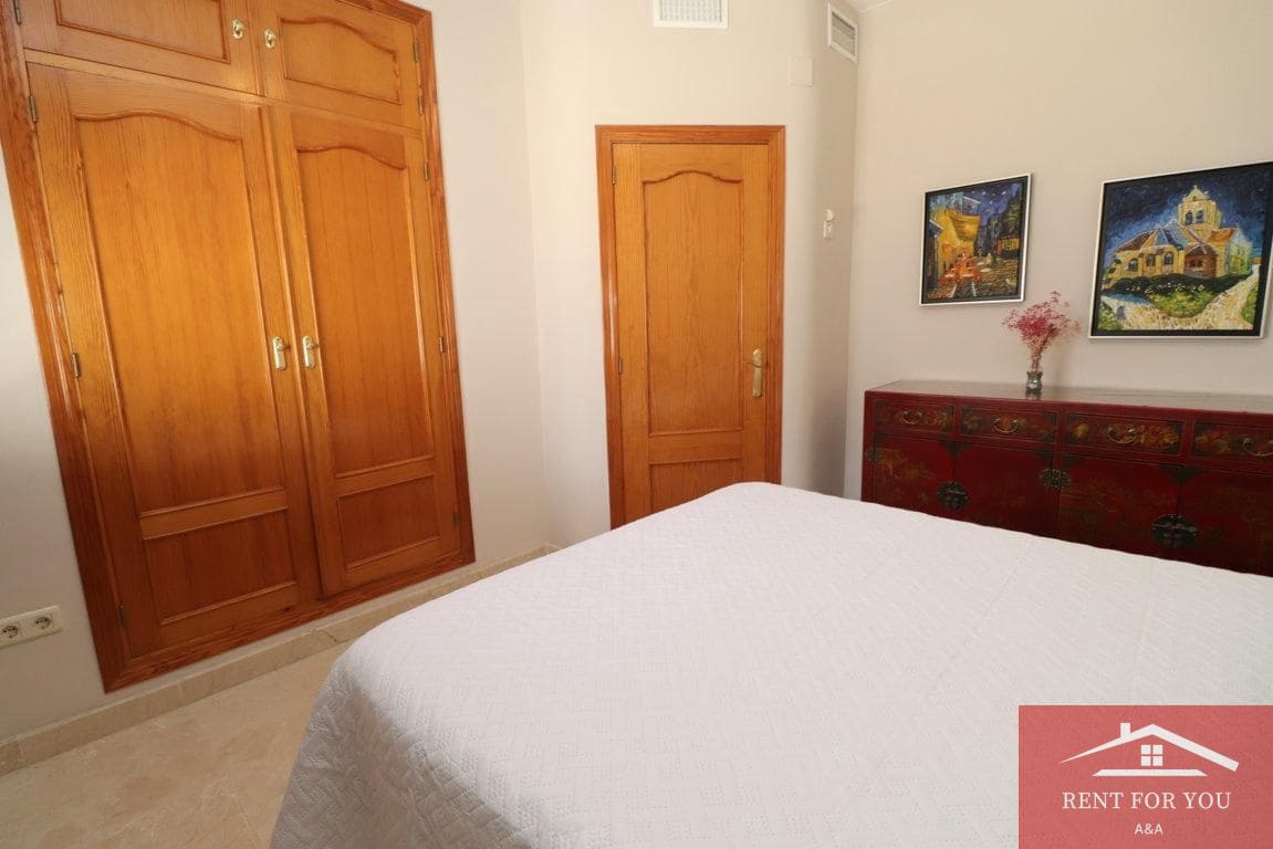 3 bedroom Flat for rent in Alhaurin el Grande - € 1,000 (Ref: 9928358)