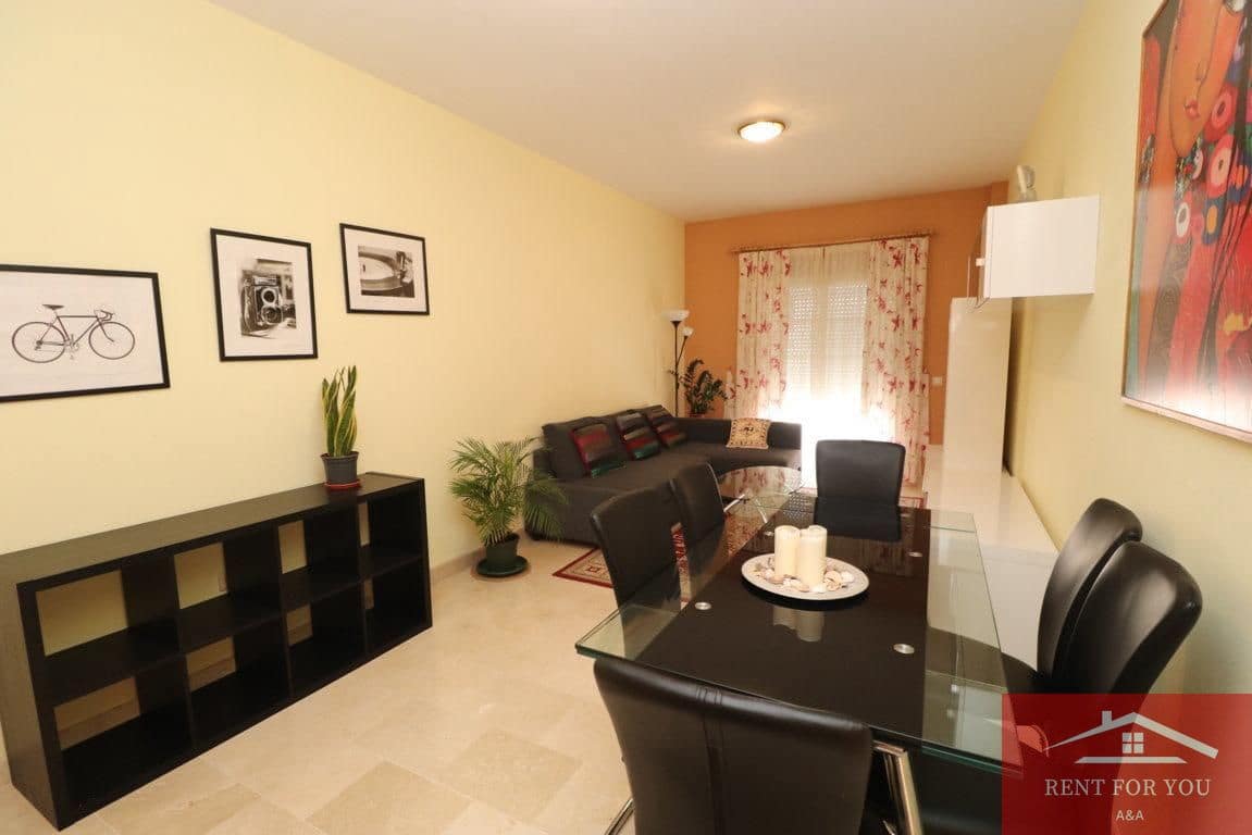 3 bedroom Flat for rent in Alhaurin el Grande - € 1,000 (Ref: 9928358)