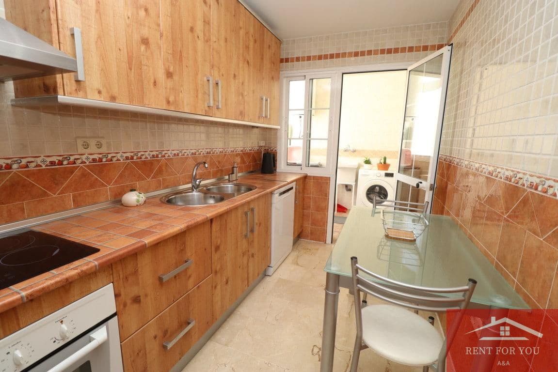 3 bedroom Flat for rent in Alhaurin el Grande - € 1,000 (Ref: 9928358)
