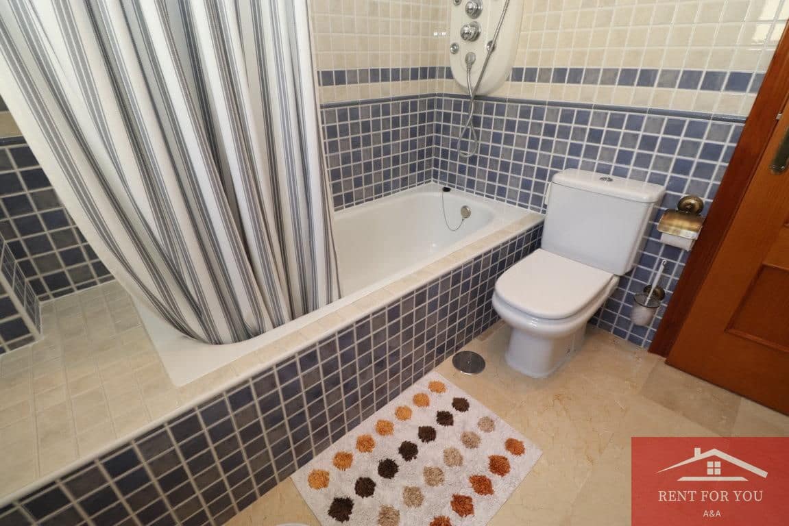 3 bedroom Flat for rent in Alhaurin el Grande - € 1,000 (Ref: 9928358)
