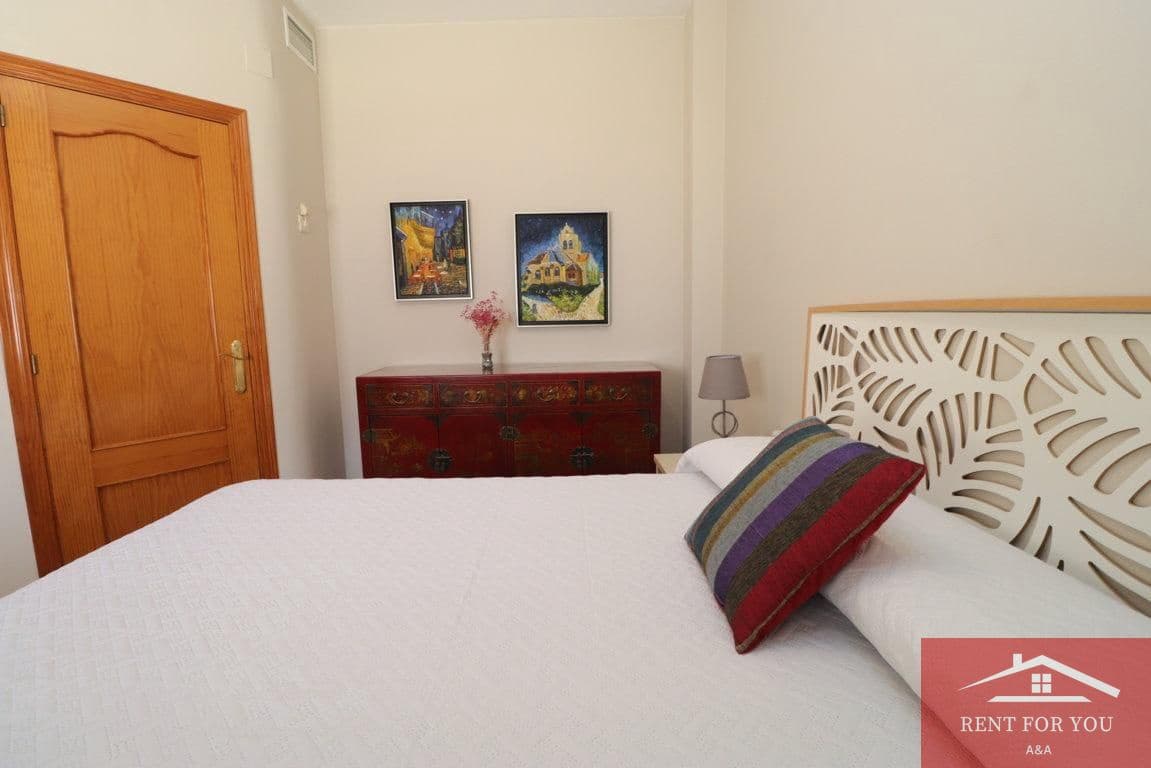3 bedroom Flat for rent in Alhaurin el Grande - € 1,000 (Ref: 9928358)