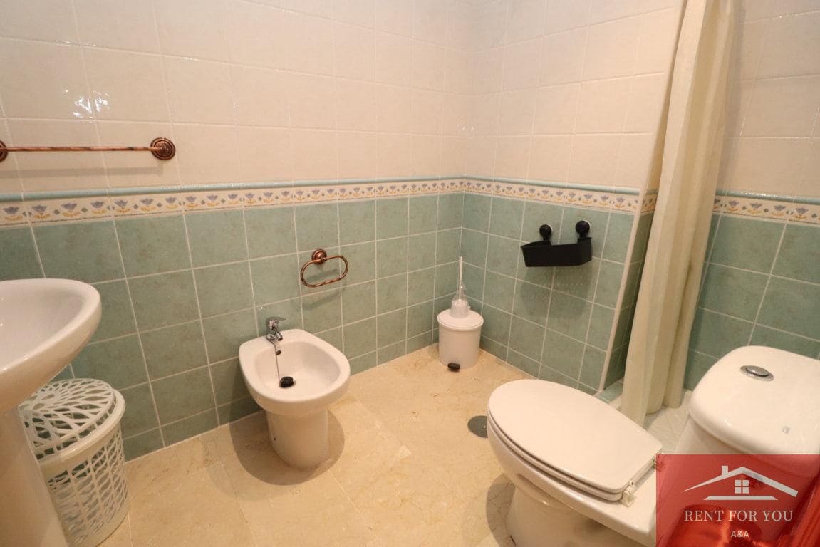3 bedroom Flat for rent in Alhaurin el Grande - € 1,000 (Ref: 9928358)