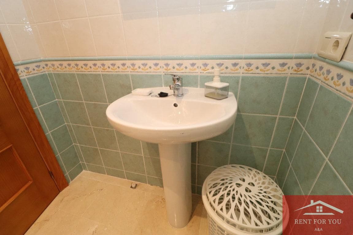 3 bedroom Flat for rent in Alhaurin el Grande - € 1,000 (Ref: 9928358)