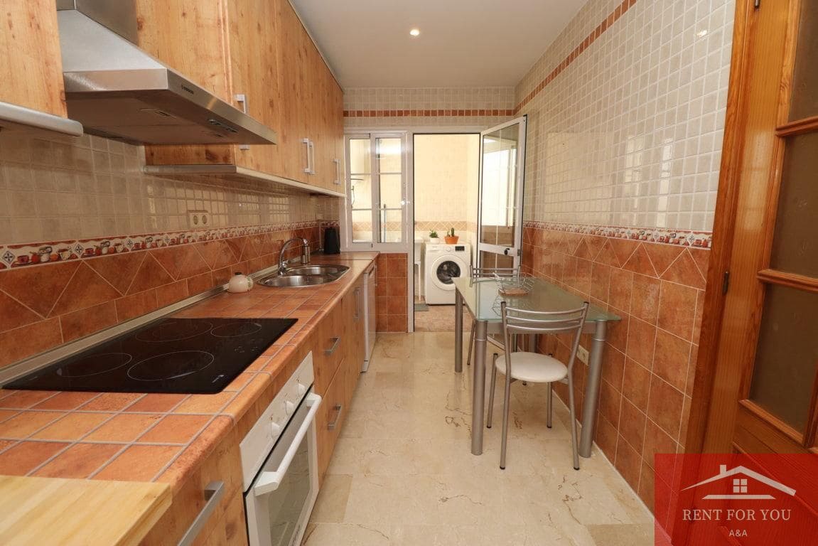 3 bedroom Flat for rent in Alhaurin el Grande - € 1,000 (Ref: 9928358)