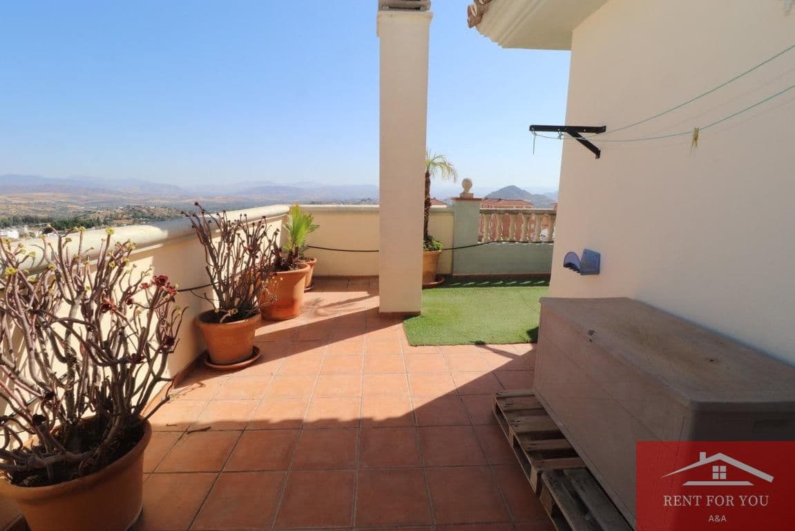 2 bedroom Flat for rent in Coin - € 950 (Ref: 9932400)